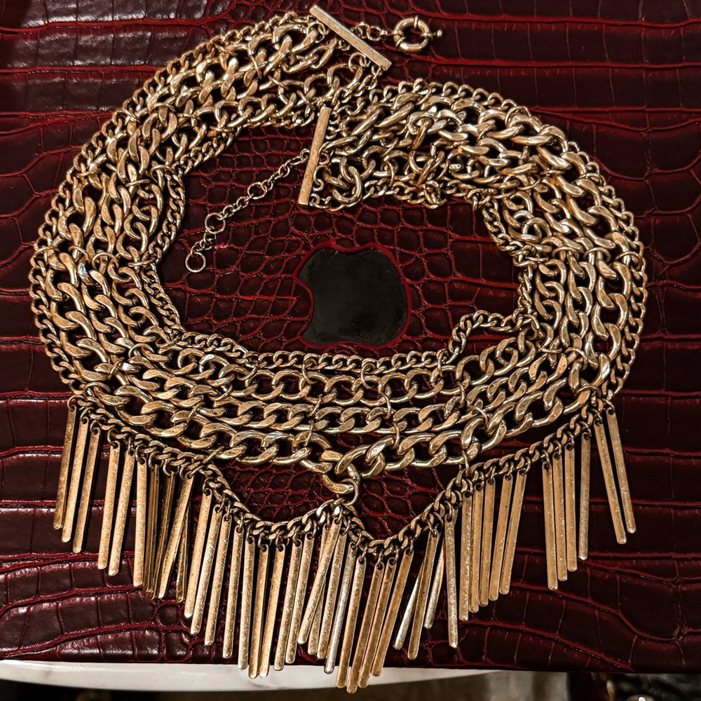 Jewelry | Fringe bib gold necklace